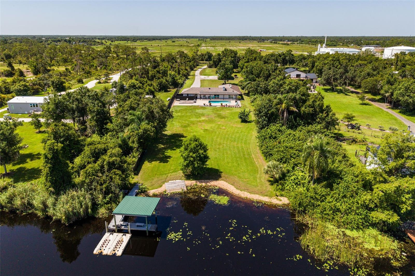 Residential in PUNTA GORDA