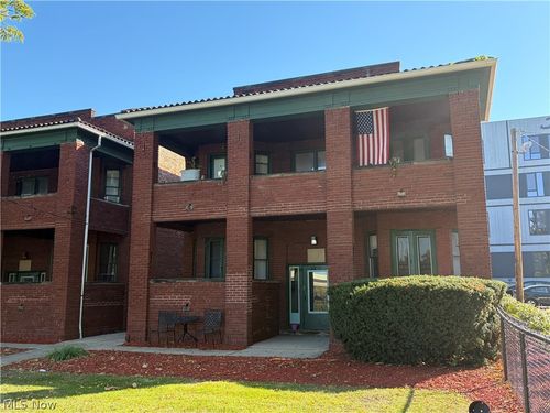 2-2215 W 14 Street, Cleveland, OH, 44113 | Card Image