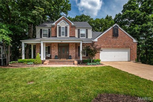 742 Arbor Ridge Ct, Ballwin, MO, 63021-7371 | Card Image