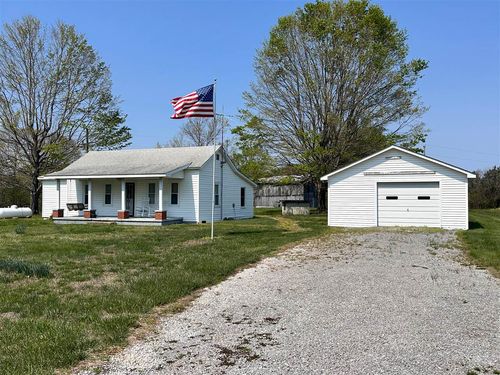 1474 Crow Rd, Glasgow, KY, 42141-7748 | Card Image