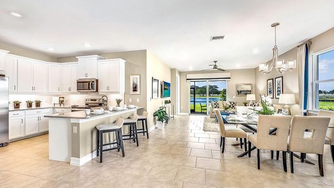376 Ibiza Loop, House other with 2 bedrooms, 2 bathrooms and null parking in VENICE FL | Image 33