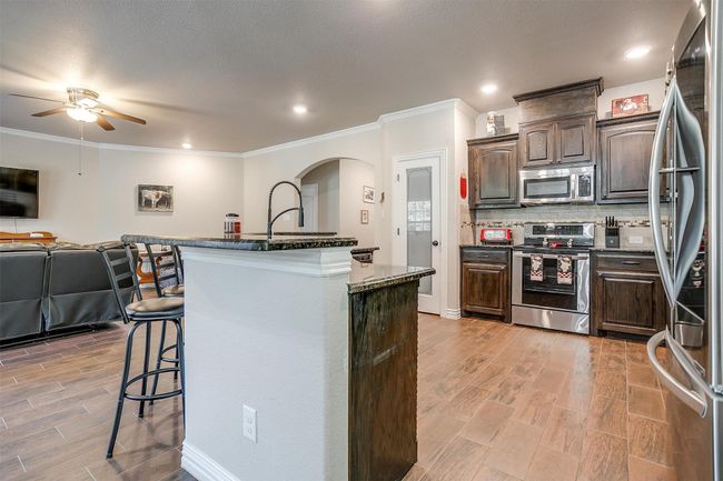 160 Mountain View Dr, House other with 3 bedrooms, 2 bathrooms and null parking in Azle TX | Image 7
