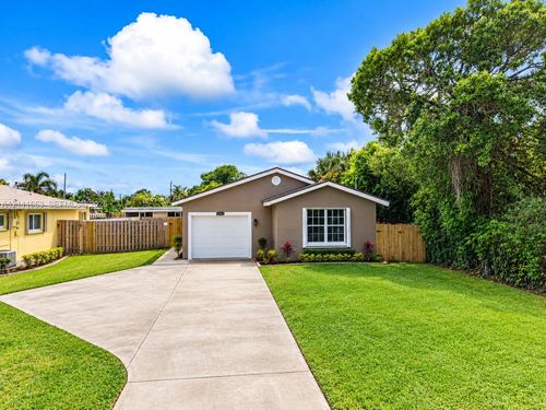 1042 Ne 38th St, Oakland Park, FL, 33334-2942 | Card Image
