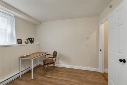 1 Robin Acres Dr, Wolfeboro, NH, 03894-4319 | Card Image