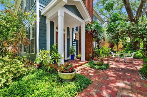 2404 W Jetton Ave, TAMPA, FL, 33629-4721 | Card Image