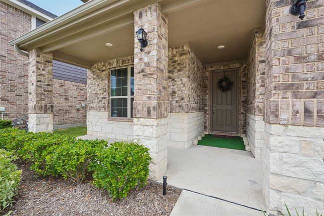 10126 Bayou Oaks Dr, House other with 4 bedrooms, 3 bathrooms and 2 parking in Conroe TX | Image 4