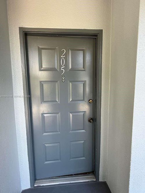 apt-205h-1401 Sw 128th Ter, Pembroke Pines, FL, 33027-4084 | Card Image