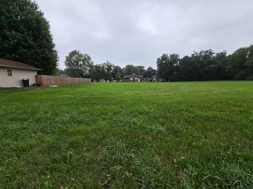 1724 Montague St, Rockford, IL, 61102-3015 | Card Image