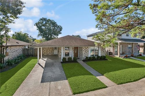 3009 Iowa Ave, Kenner, LA, 70065-4614 | Card Image