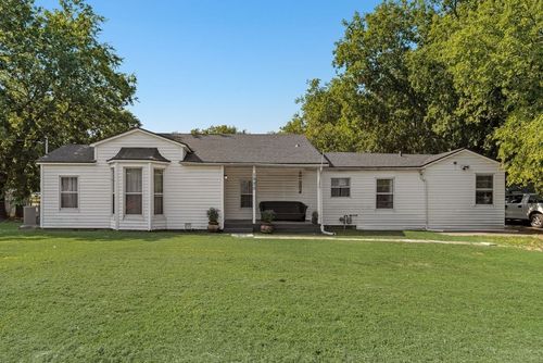 1520 Olive St, Gainesville, TX, 76240-3563 | Card Image