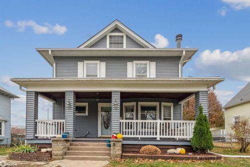 411 Park St, Marshalltown, IA, 50158-5538 | Card Image