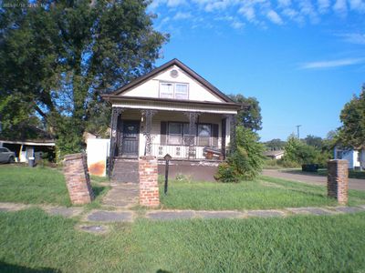 927 Cherry Street, House other with 4 bedrooms, 2 bathrooms and null parking in Helena AR | Image 1