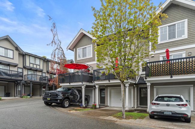 9 - 20176 68 Avenue, Townhouse with 2 bedrooms, 2 bathrooms and 3 parking in Langley BC | Image 2