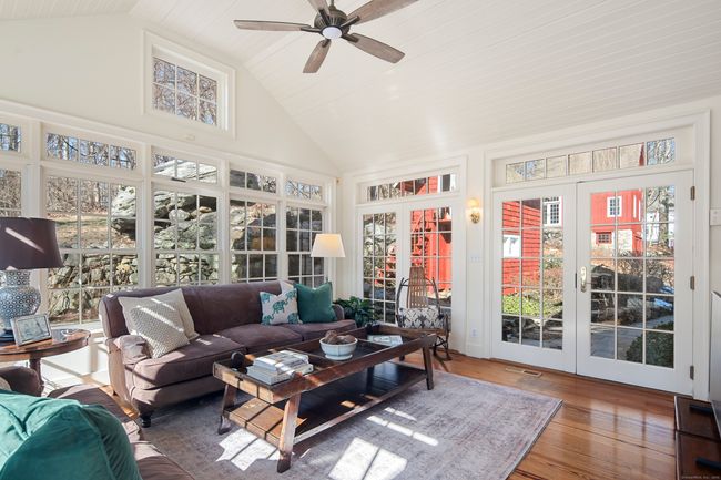 247 Mill Rd, House other with 4 bedrooms, 4 bathrooms and null parking in New Canaan CT | Image 9