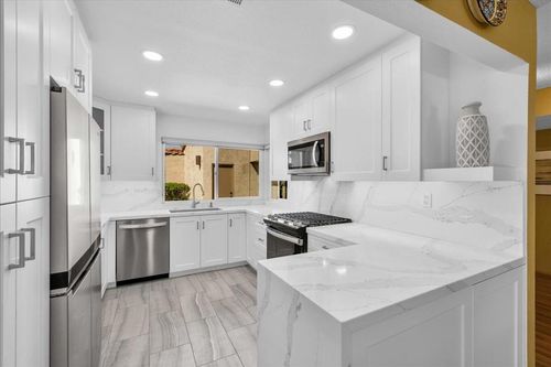 72843 Fleetwood Cir, Palm Desert, CA, 92260-9391 | Card Image