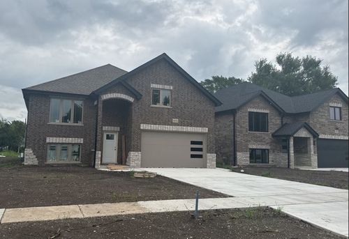 8535 Mansfield Ave, Burbank, IL, 60459-2534 | Card Image