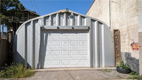 4-750 Barton St E, Hamilton, ON, L8L3B1 | Card Image