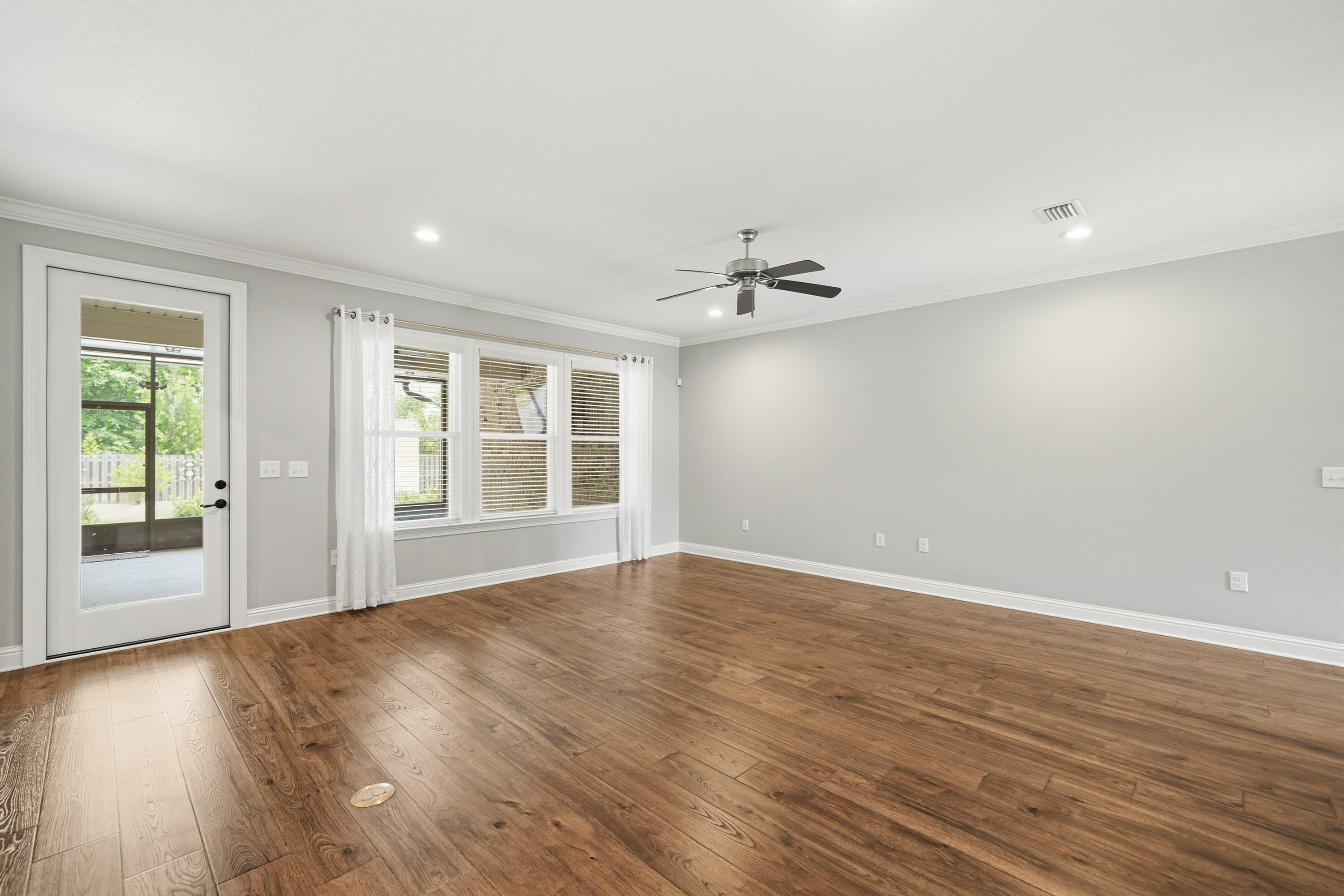 Residential in Freeport 5