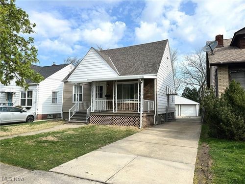 22681 Coulter Ave, Euclid, OH, 44117-1636 | Card Image