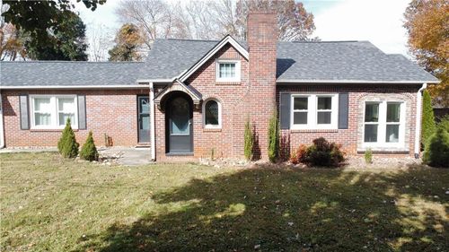 504 Cody Trl, Dobson, NC, 27017-8154 | Card Image