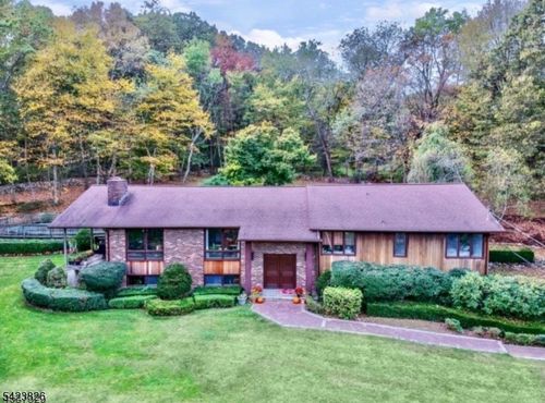 121 Doremus Rd, Oak Ridge, NJ, 07438-8965 | Card Image