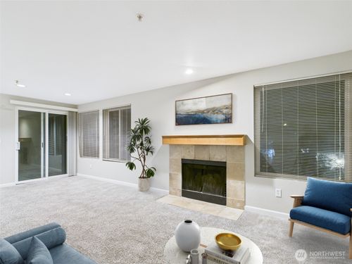 h-26335 116th Ave Se, Kent, WA, 98030-8494 | Card Image