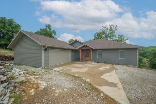 27458 Farm Road 2120, Cape Fair, MO, 65624-4563 | Card Image