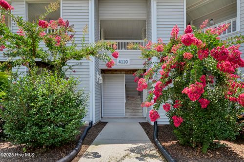 apt-201-4110 Breezewood Dr, Wilmington, NC, 28412-5161 | Card Image