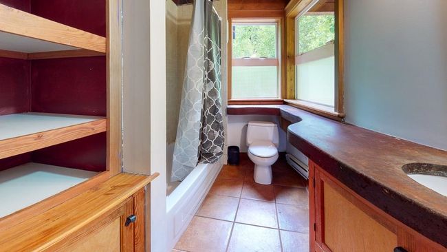 722 W Bay Rd, House other with 3 bedrooms, 1 bathrooms and null parking in Gambier Island BC | Image 22