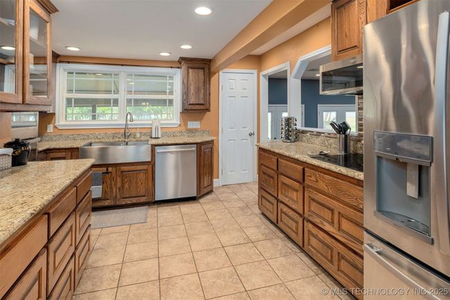 2828 Riverview Rd, House other with 3 bedrooms, 2 bathrooms and null parking in Kingston OK | Image 14