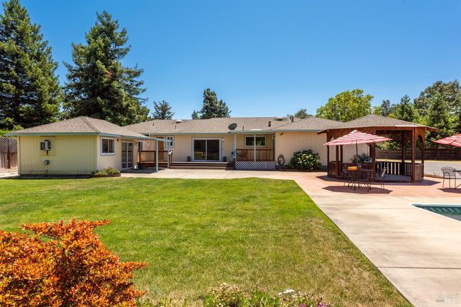 2935 Arden Way, House other with 3 bedrooms, 2 bathrooms and 8 parking in Santa Rosa CA | Image 39
