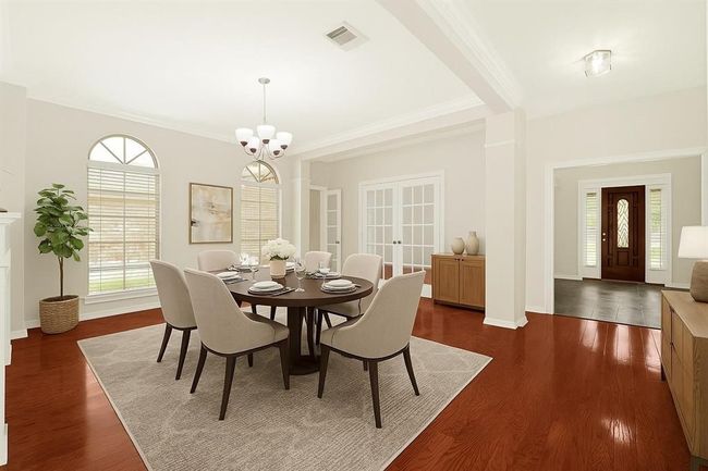 Virtually Staged Dining Room | Image 4