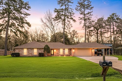 2210 Lucretia St, Pinehurst, TX, 77362-3448 | Card Image