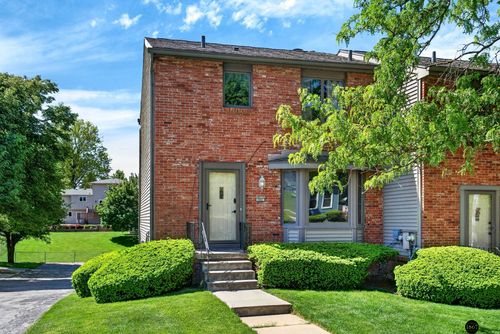 5603 Grover St, Omaha, NE, 68106-3720 | Card Image