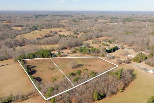 3 Earl Trl, Julian, NC, 27283 | Card Image