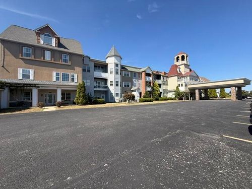 211-180 Grace Chapel Rd, Blue Eye, MO, 65611-4208 | Card Image