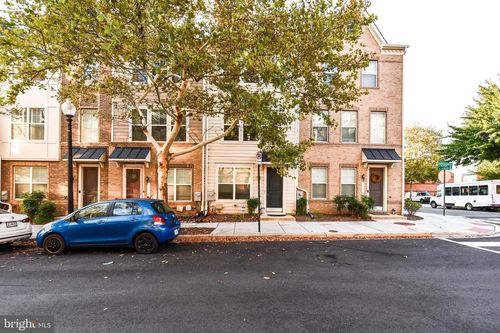 608 Parkside Pl Ne, WASHINGTON, DC, 20019-1874 | Card Image
