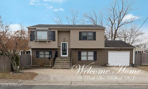 96 Park Avenue, Belford, NJ, 07718 | Card Image