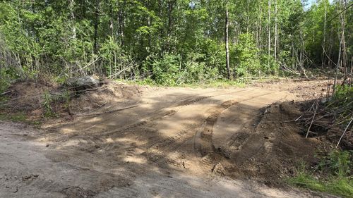 2825 Niles Bay Forest Rd, Buyck, MN, 55771-8420 | Card Image