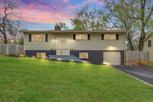 3619 Lilac Ave Nw, Roanoke, VA, 24017-5125 | Card Image