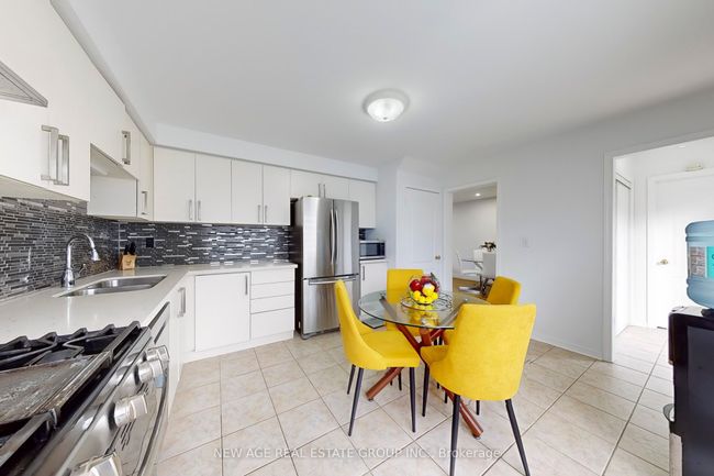 1506 Harwood Dr, House attached with 4 bedrooms, 3 bathrooms and 1 parking in Milton ON | Image 17