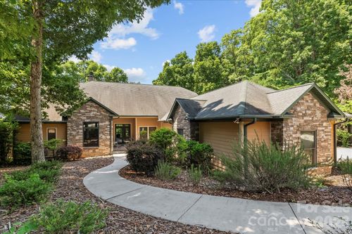 172 Lawsons Lookout, Denton, NC, 27239-7298 | Card Image