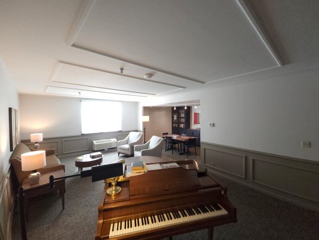 Music room with updated carpet amenity | Image 10