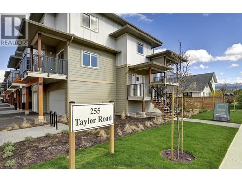 17-255 Taylor Rd, Kelowna, BC, V1X4G1 | Card Image