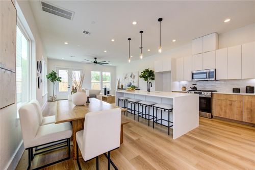 2817 Tuam Street, Houston, TX, 77004 | Card Image