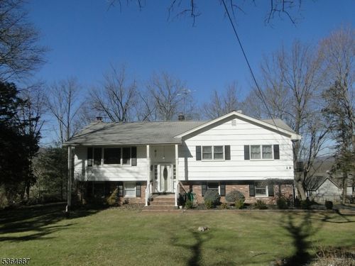 28 Forest Pl, Towaco, NJ, 07082-1323 | Card Image