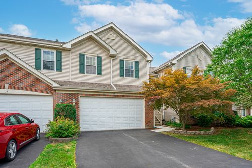 33 Stonegate Ln, Streamwood, IL, 60107-1685 | Card Image