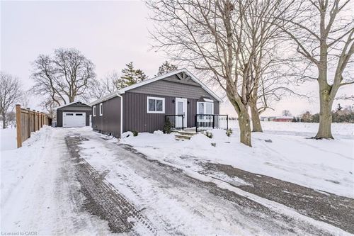 556 Cockshutt Rd, Scotland, ON, N0E1R0 | Card Image