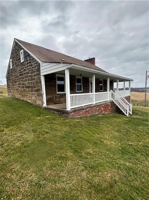 137 Johnson Rd, Washington, PA, 15301-7913 | Card Image