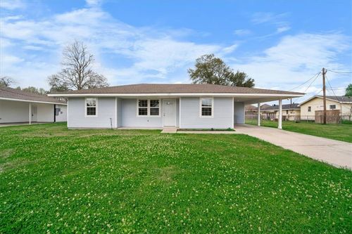 120 Yorke St, Belle Chasse, LA, 70037-1941 | Card Image